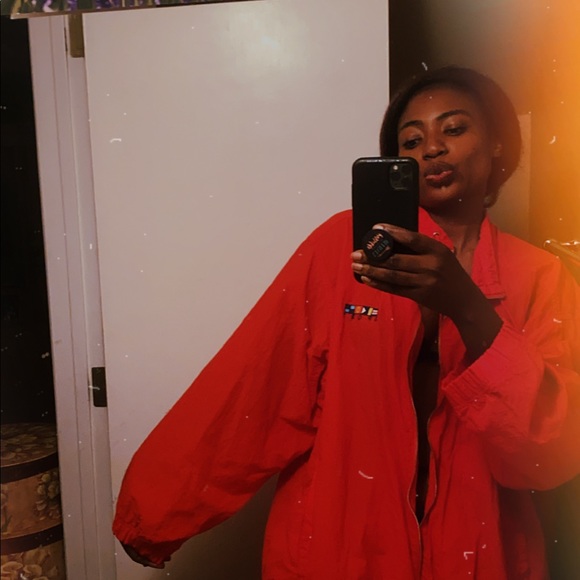 Women’s tracks - Picture 4 of 6